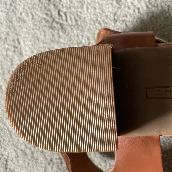 Tommy Hilfiger brown sandals size 10M - Picture 5 of 6